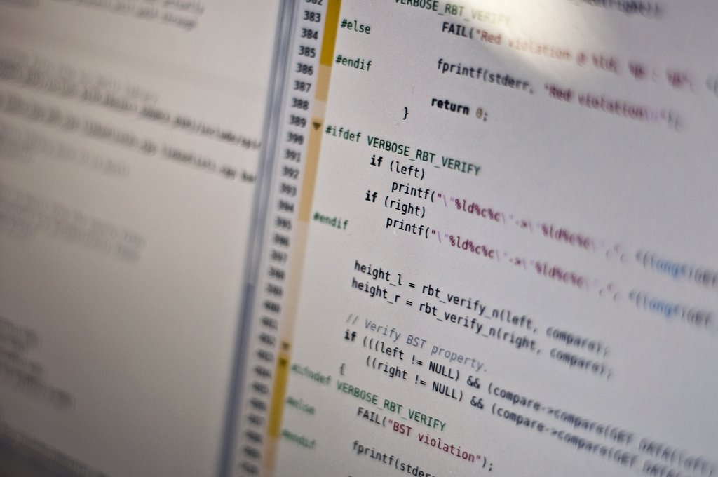 Aprender programación es más fácil para cualquiera con codingame