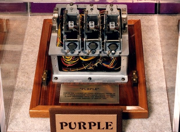 La máquina de cifrado japonesa PURPLE
