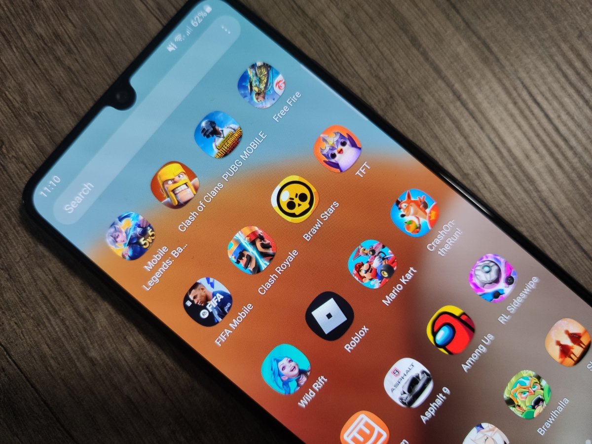 Algunos de los mejores juegos móviles de 2022 instalados en un Android