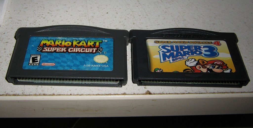 Cartuchos piratas de Game Boy Advance