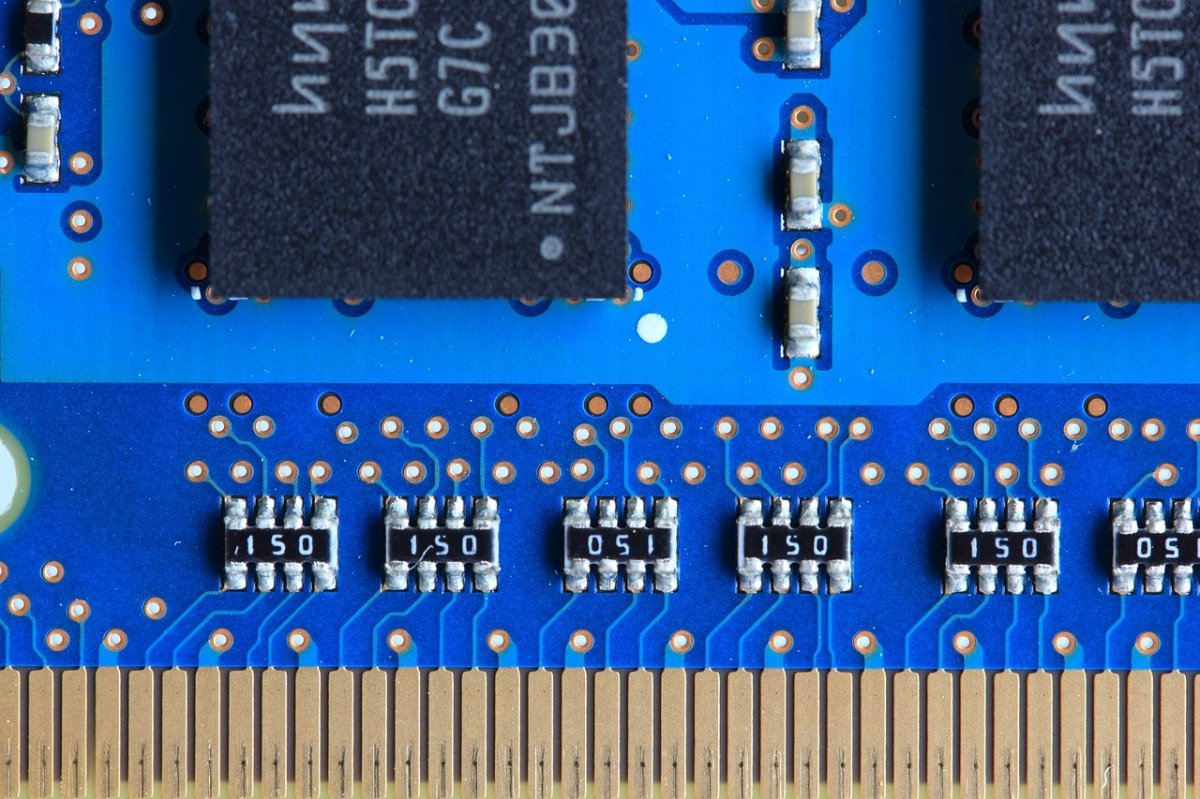 Circuito impreso de una memoria RAM