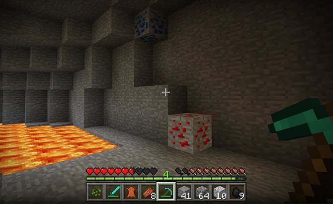 Cómo encontrar lapislázuli y otros minerales en Minecraft
