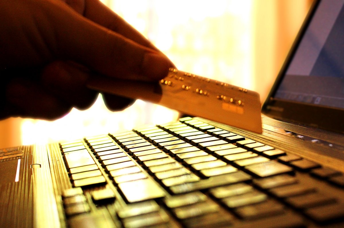 Hoy en día comprar con carteras digitales es más seguro