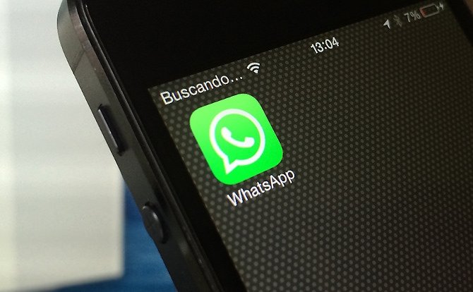 El doble check azul se puede desactivar desde la propia app sin problema