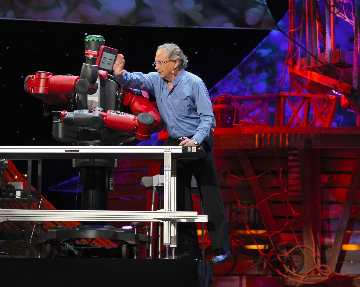 El experimento quiere mejorar la interacción entre humanos y robots