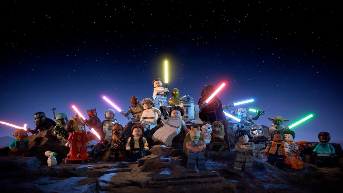Lego figures in Star Wars mode