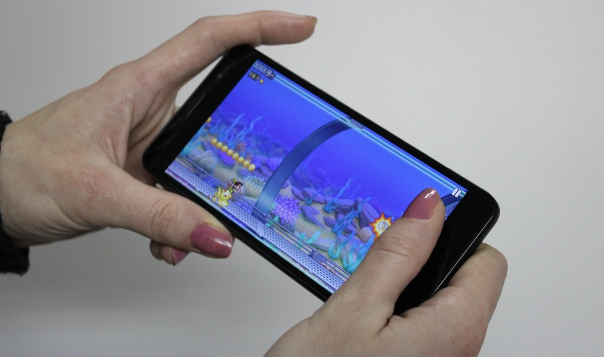 Honor 6, jugando a Jetpack Joyride