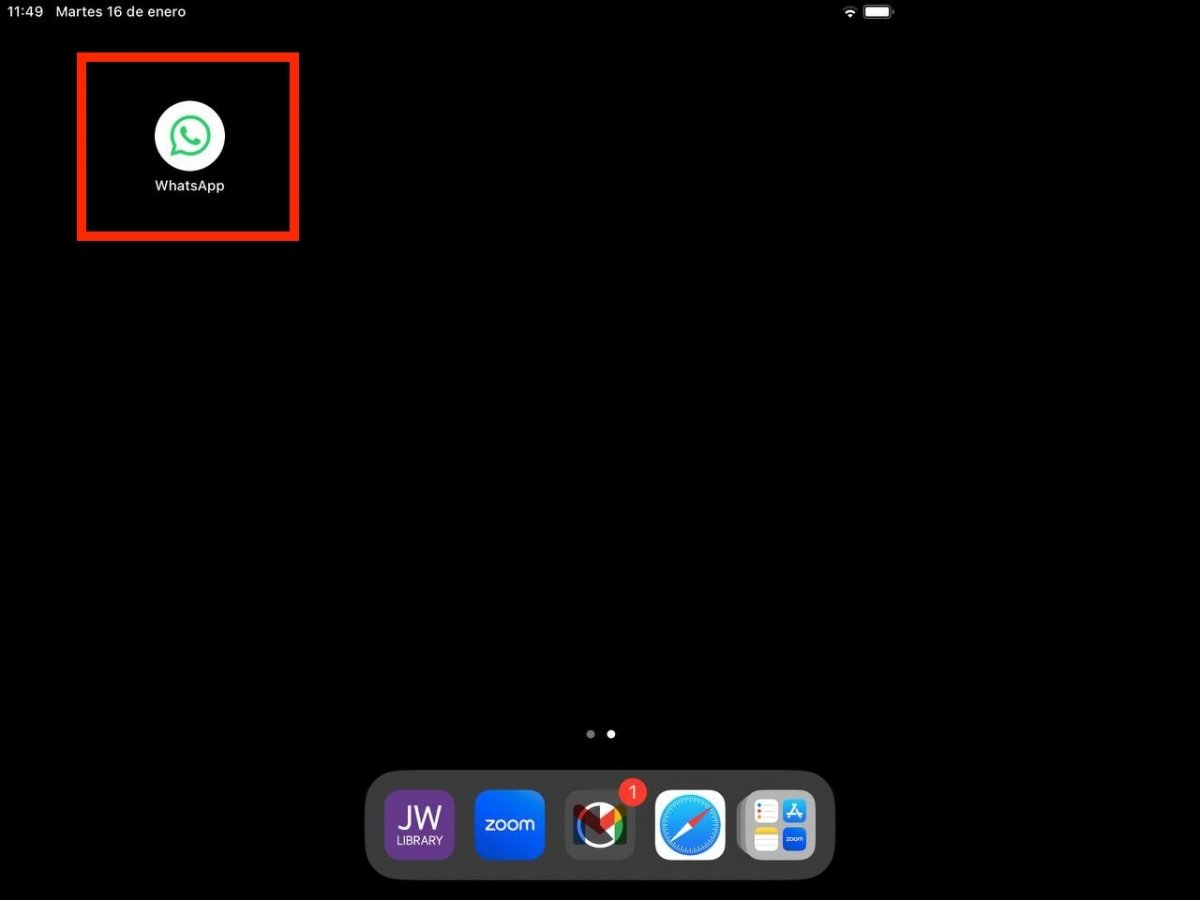 Icono de WhatsApp Web en la pantalla de inicio de un iPad