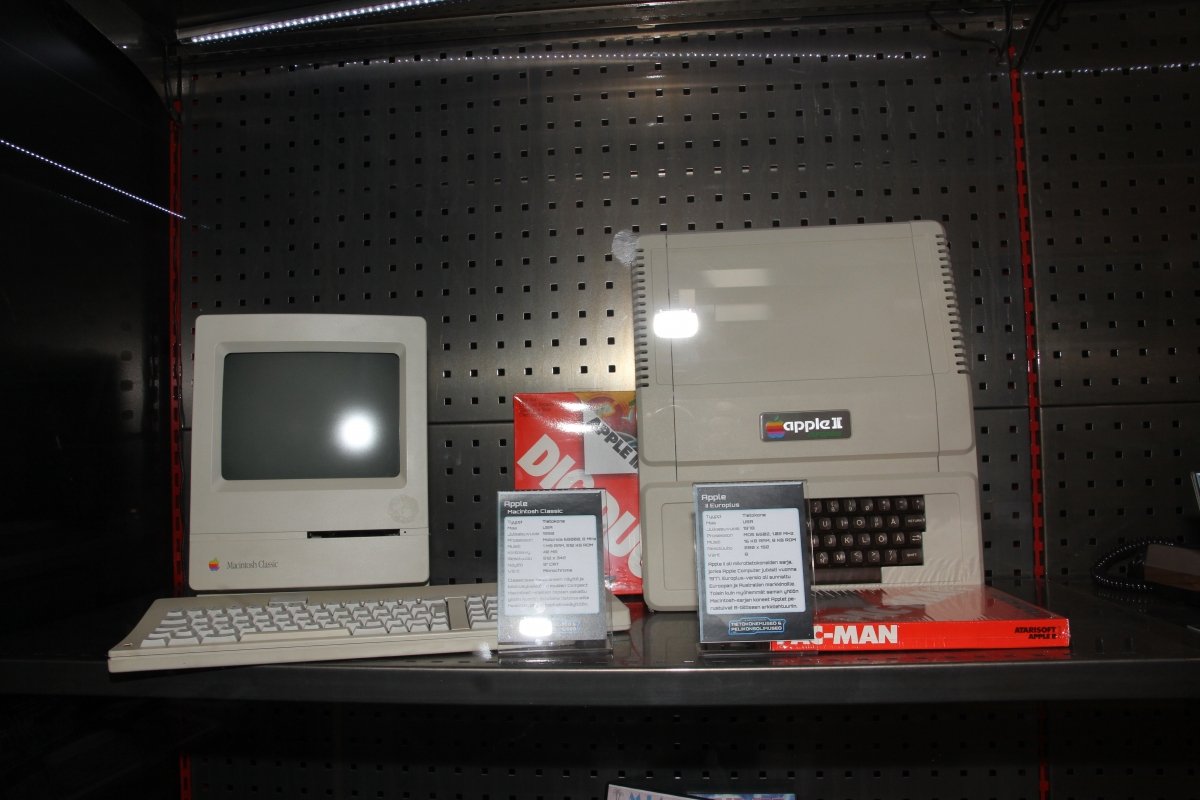 Imagen de un Apple II en exposición