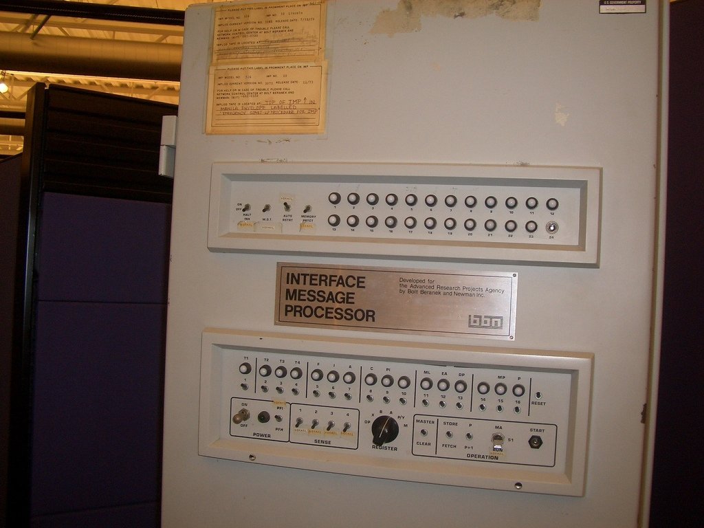 Interfaz de proceso de mensajes de Arpanet