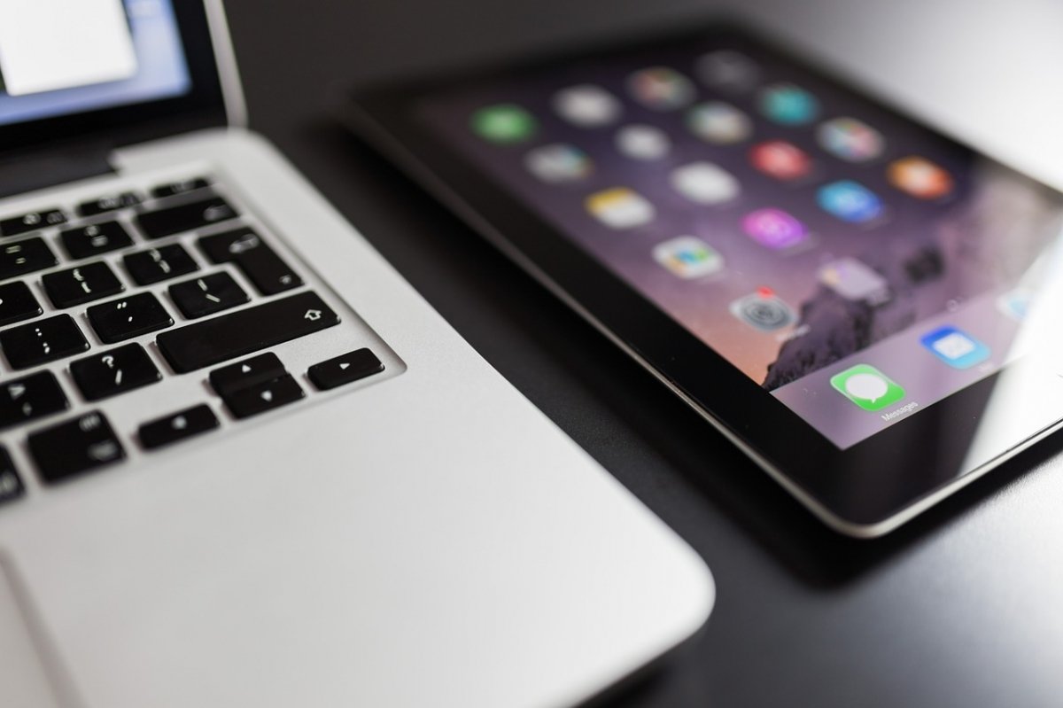iPad y MacBook