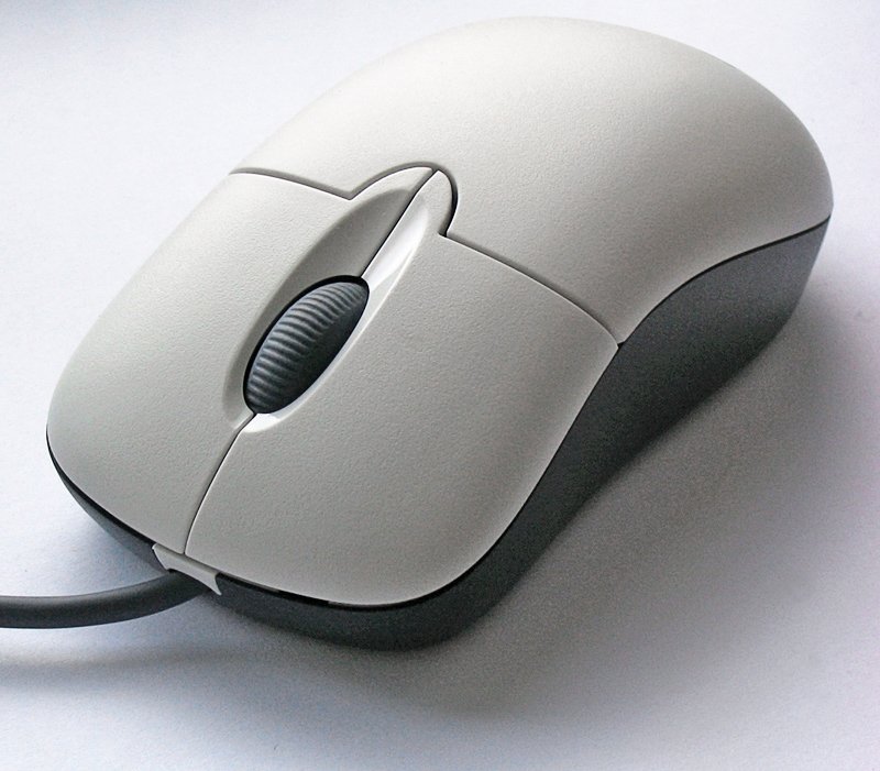 Los ratones con rueda permitían hacer scroll fácilmente