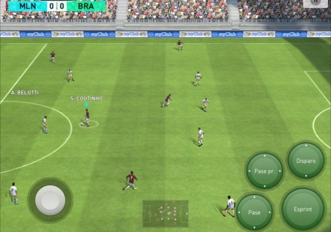 Modo de control clásico. Si activamos el modo avanzando no habrá ningún botón en pantalla