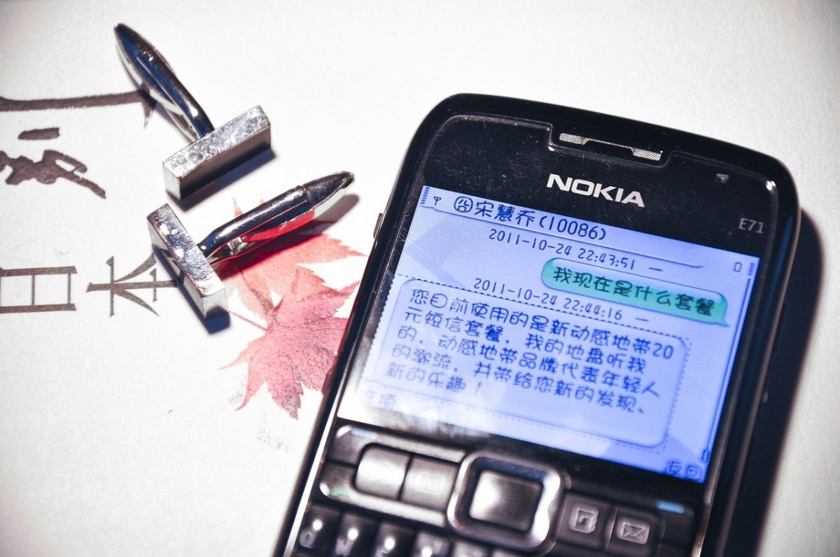Nokia E71 con bluetooth