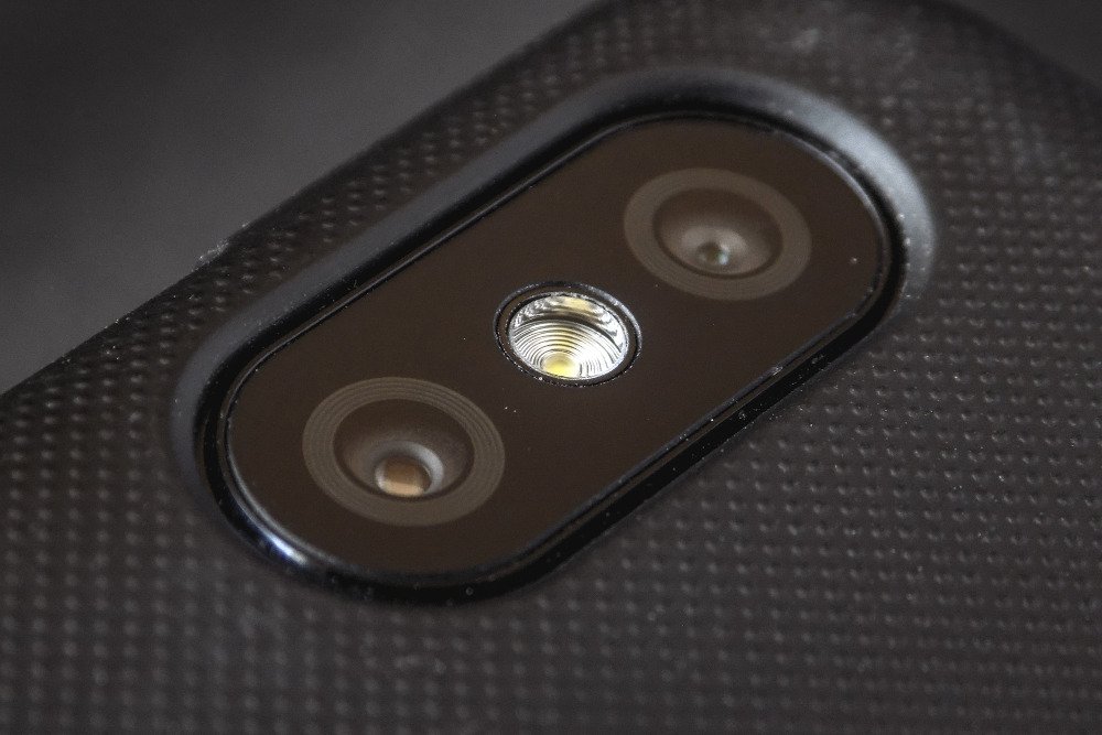 Flash LED de un móvil