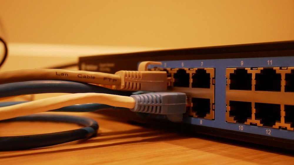 Módems y routers qué son, diferencias y características