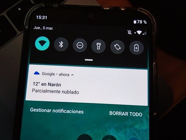 Pestaña de notificaciones desplegada