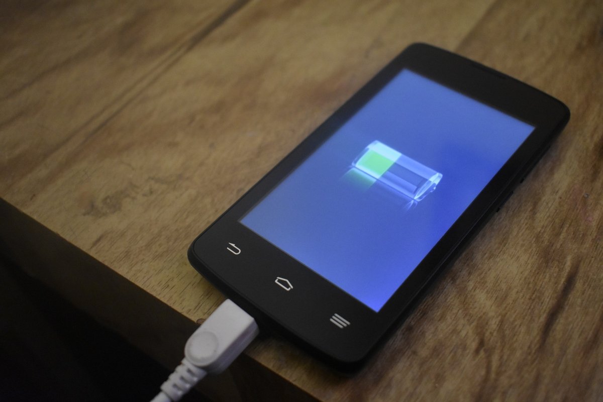 Smartphone Android cargando