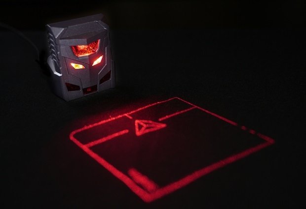 ODiN Aurora proyecta un touchpad virtual de 8 x 8 cm