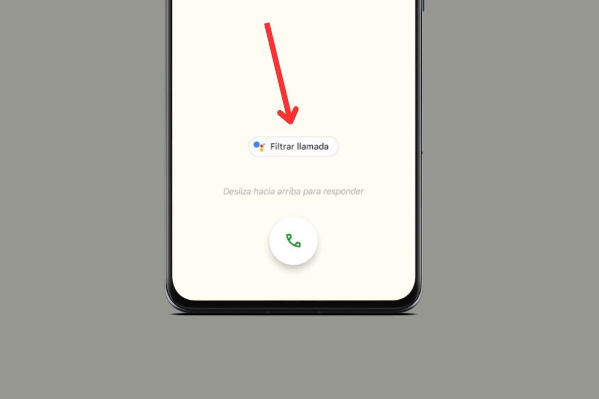 Opción para filtrar una llamada con el asistente de Google dentro de la app de Teléfono