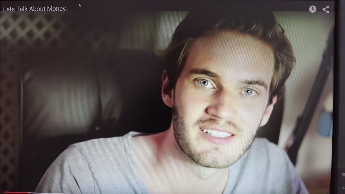PewDiePie hablando de dinero y no tiene motivos para quejarse