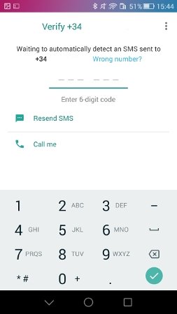 SMS o llamada con el código de activación de WhatsApp Business