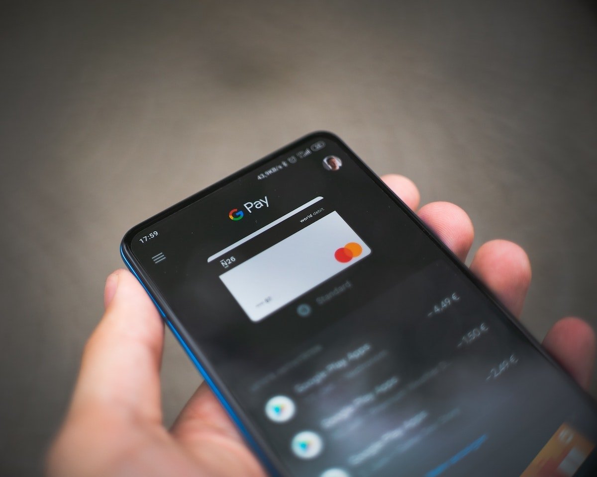 Un usuario ha configurado su tarjeta en Google Pay
