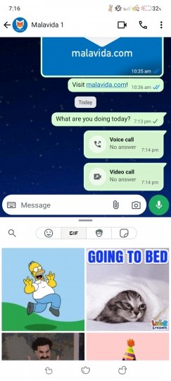 Menú de GIF de los chats de la app WhatsApp