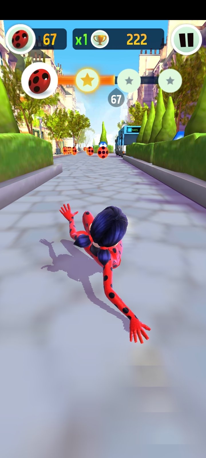 Jogo Oficial Miraculous Ladybug e Gato Noir VS Moranguinho Berry