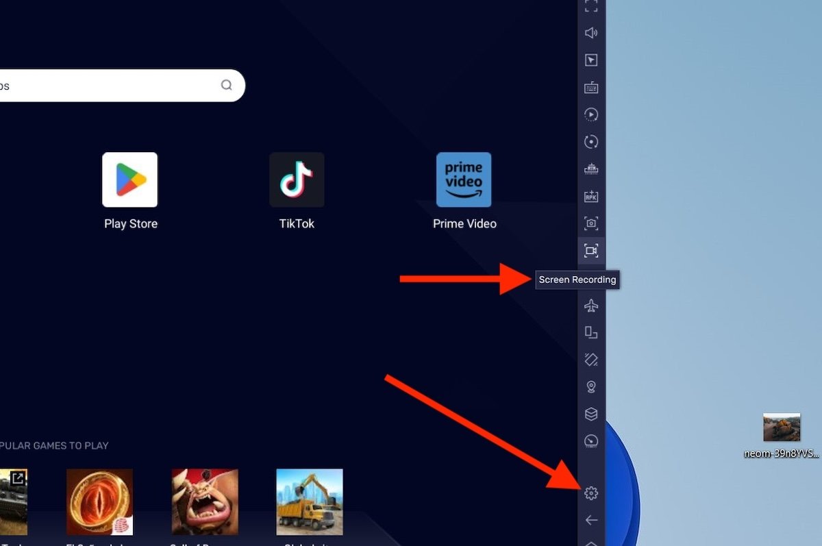 Barra degli strumenti di BlueStacks dove si trovano i comandi rapidi