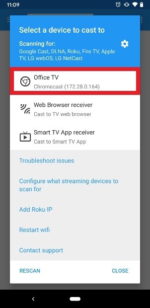 Выберите Chromecast в списке