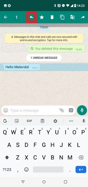 Keep the message pressed to view the reply option