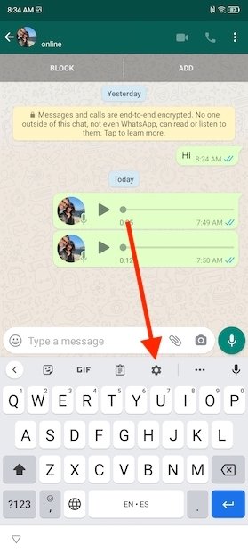 Откройте настройки клавиатуры в WhatsApp