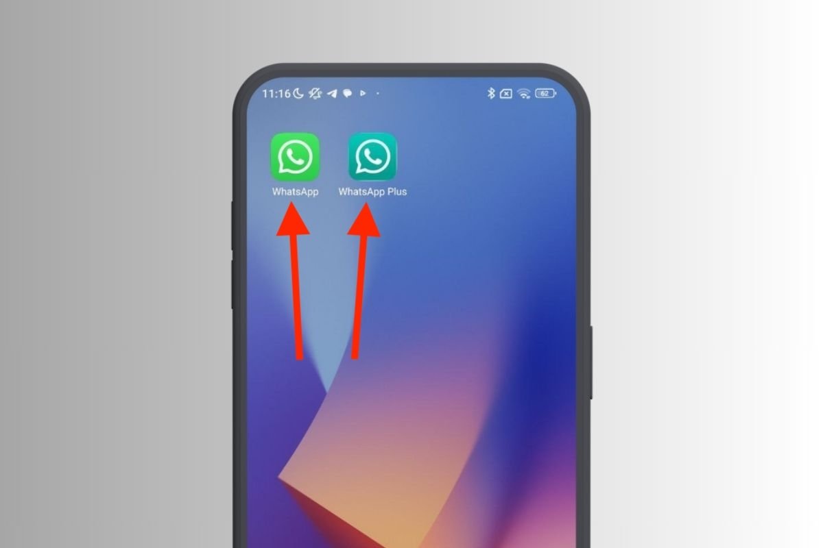 O aplicativo oficial do WhatsApp e WhatsApp Plus instaladas ao mesmo tempo
