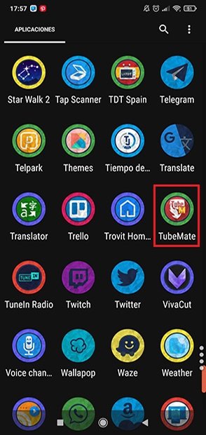 TubeMate app in the application tray
